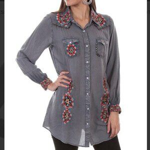 Scully Western Yoke And Nailhead Blouse